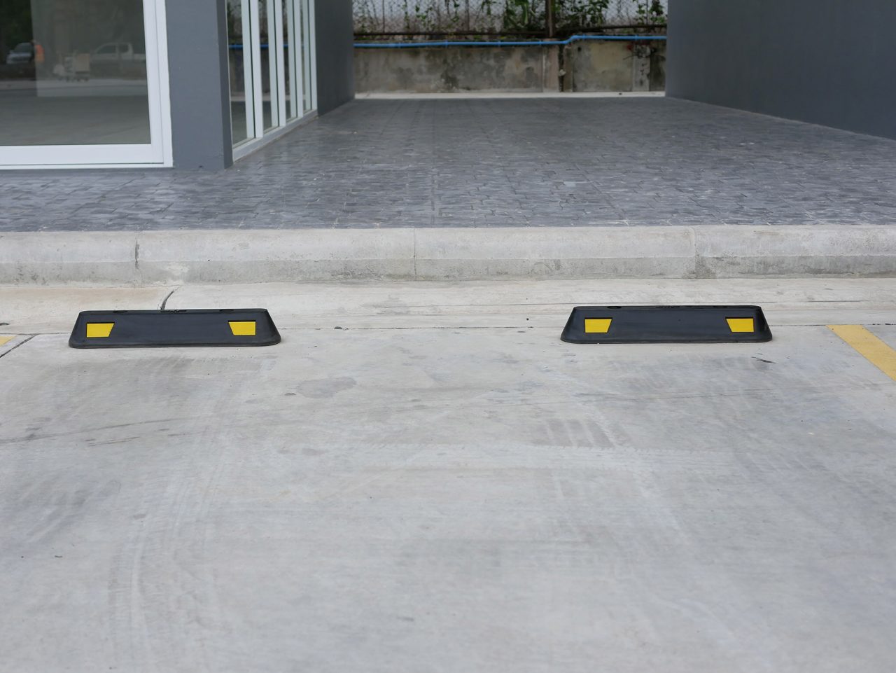 Rubber Wheel Stop | SKP Brand Rubber Products