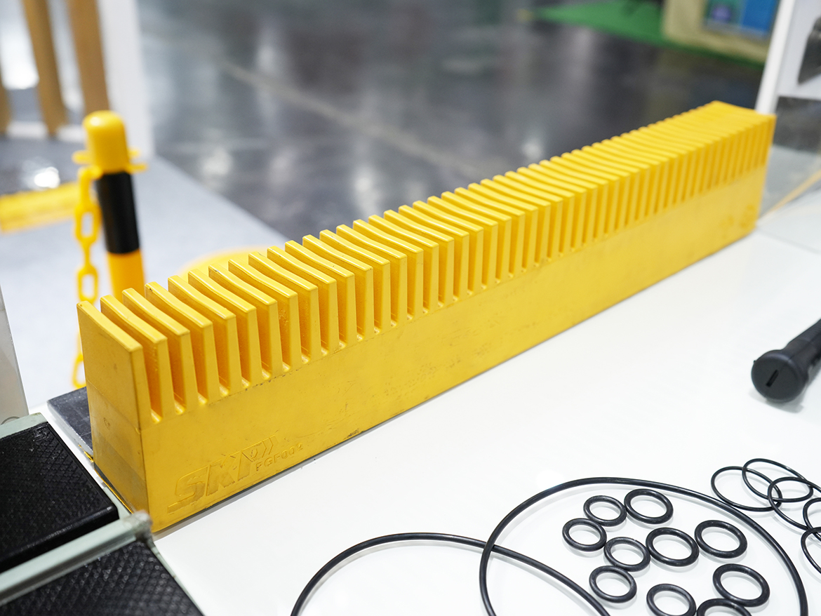 Platform Gap Filler Yellow